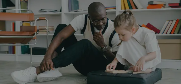 Professionnels accompagnant un enfant avec des besoins neurodéveloppementaux